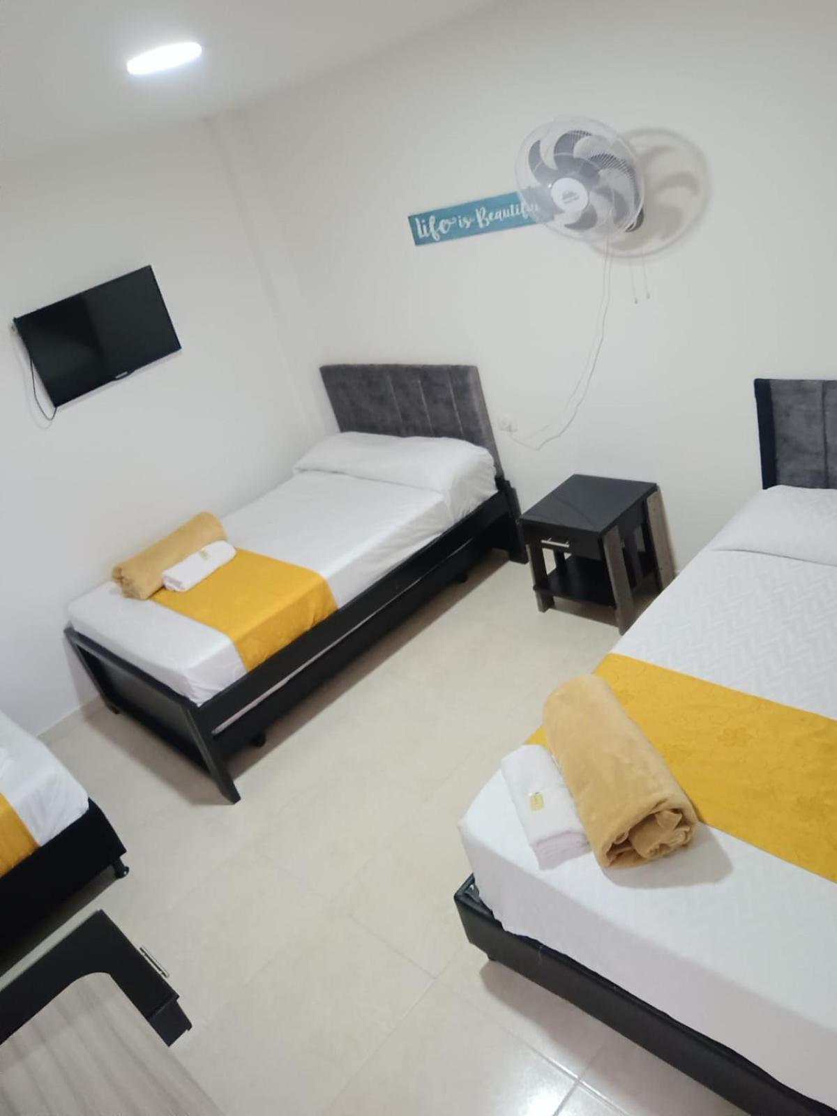 Hotel Cafe Estrella Армения Экстерьер фото